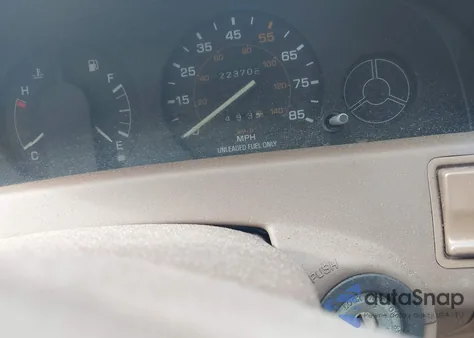 1990 Geo Prizm Lsi из США, поврежденный, VIN 1Y1SK5160LZ078020